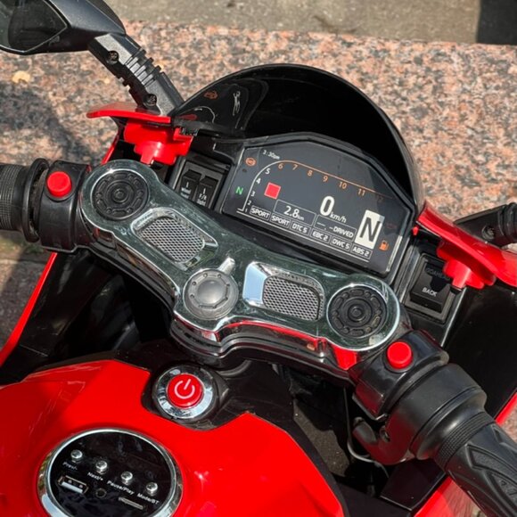 24V Ducati Kid Motorcycle Street Racer Ages 7-10 ASTM F963 Compliant - Picture 4 of 5